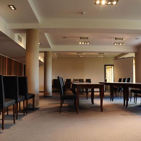 Anthimos Hotel Baile Felix Bagian luar foto