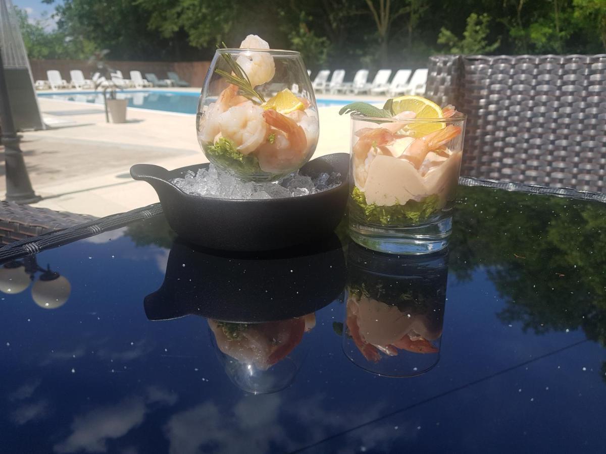 Anthimos Hotel Baile Felix Bagian luar foto