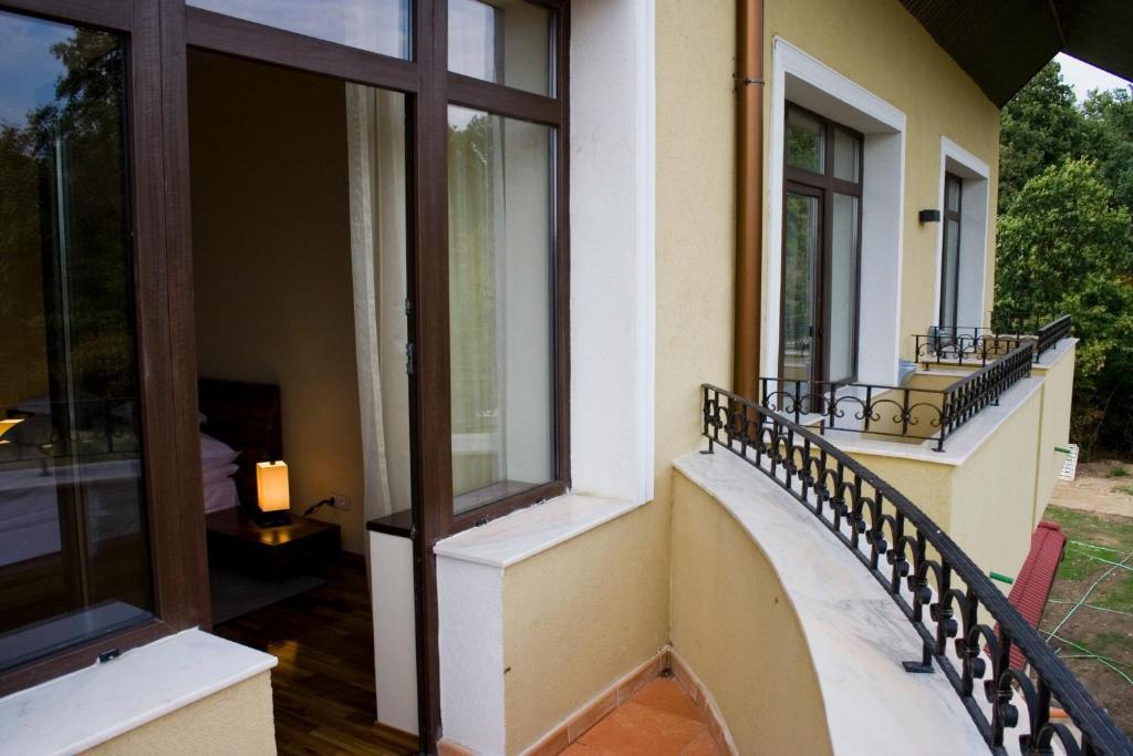 Anthimos Hotel Baile Felix Bagian luar foto