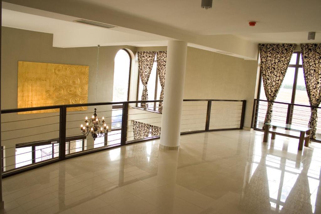 Anthimos Hotel Baile Felix Bagian luar foto